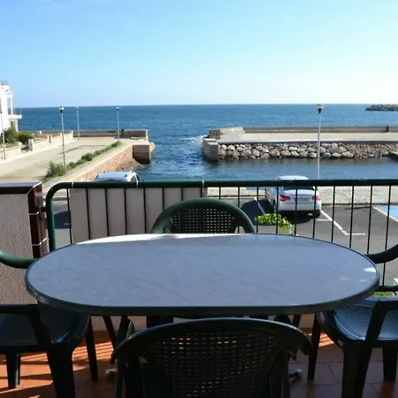 In Llanca, Girona 103539 By Mo Apartment